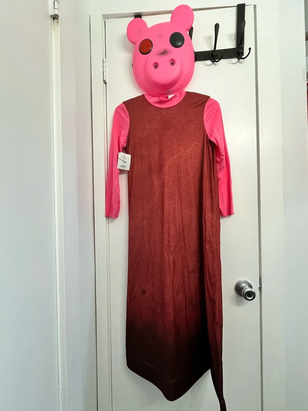PIGGY Roblox Halloween Costume 2 Pc Set Boys Medium Pink Mask